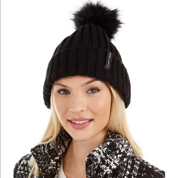 Calvin klein pom pom beanie Clearance